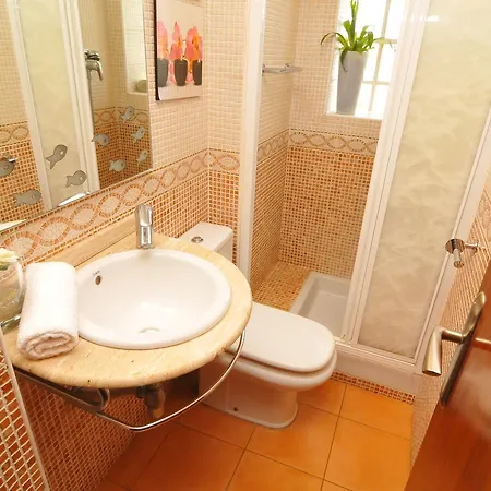Homeholidaysrentals Marsol * 皮内达德马尔